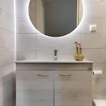 Paxos In Square Apartman Gáiosz