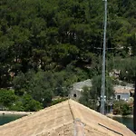 Apartament Paxos In Square