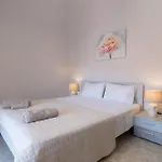 Paxos In Square Apartament Gaios