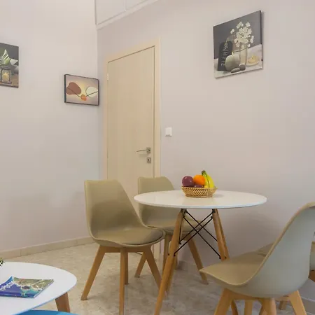 Paxos In Square Apartament Gaios